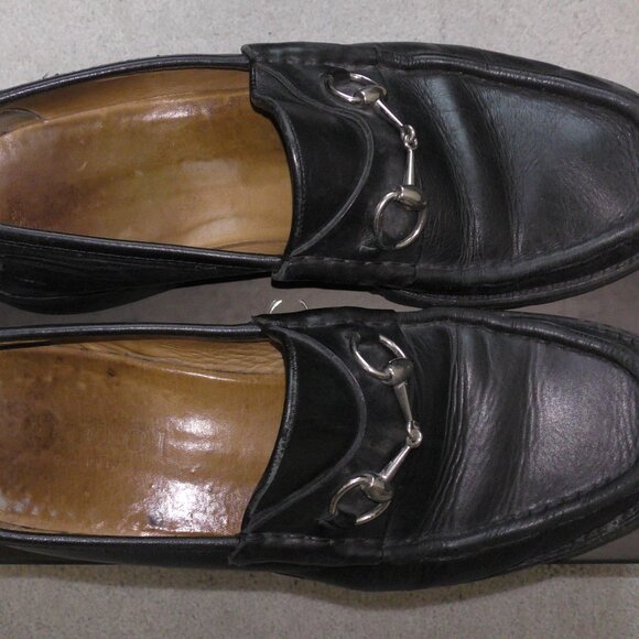 Authentic GUCCI Men’s Black Horsebit Leather Round Toe Loafers 11 main image 12